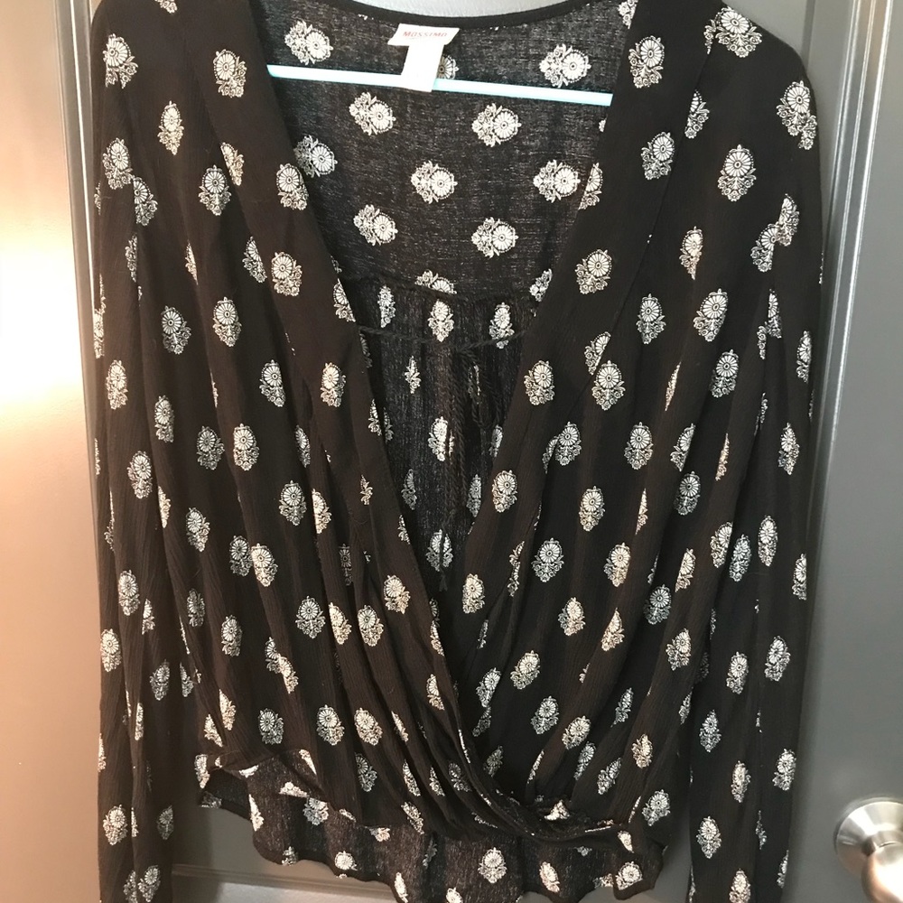 Black long sleeve top